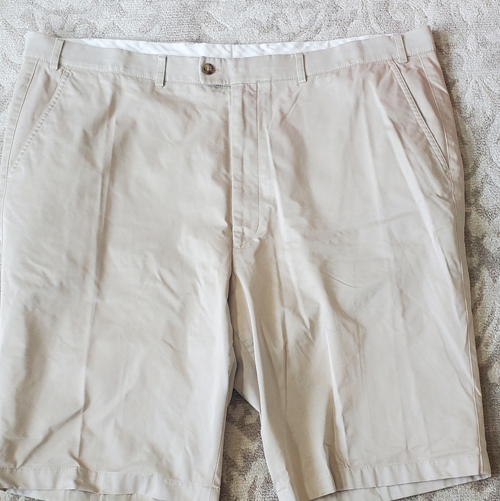 Paul Stuart men's shorts size 44